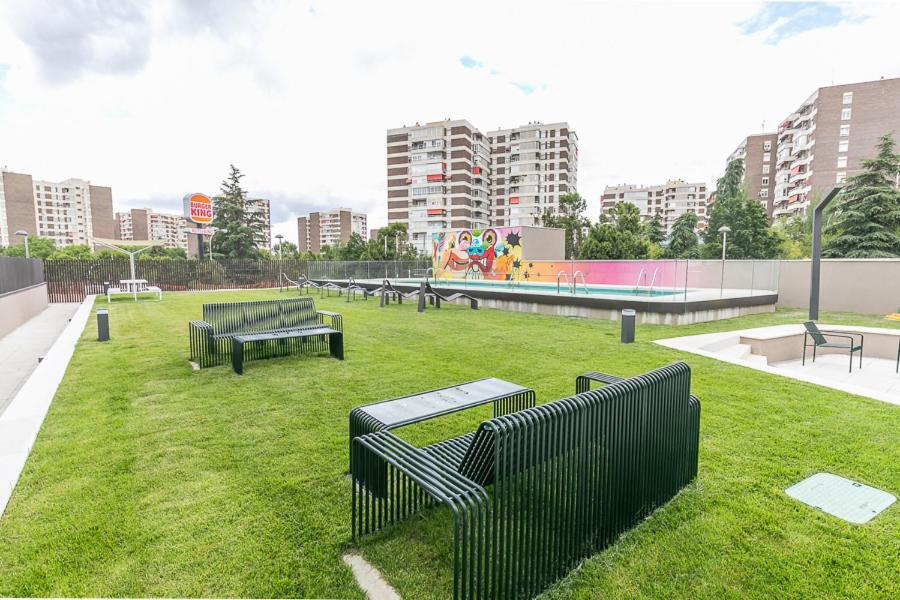 Micampus Madrid Sinesio Delgado Student Residence Exterior foto